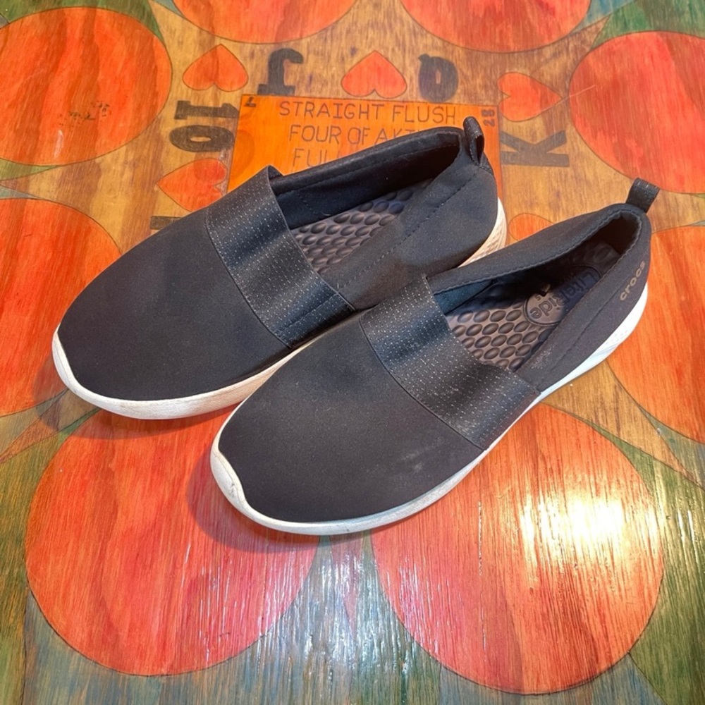 CROCS Black Flats & Loafers